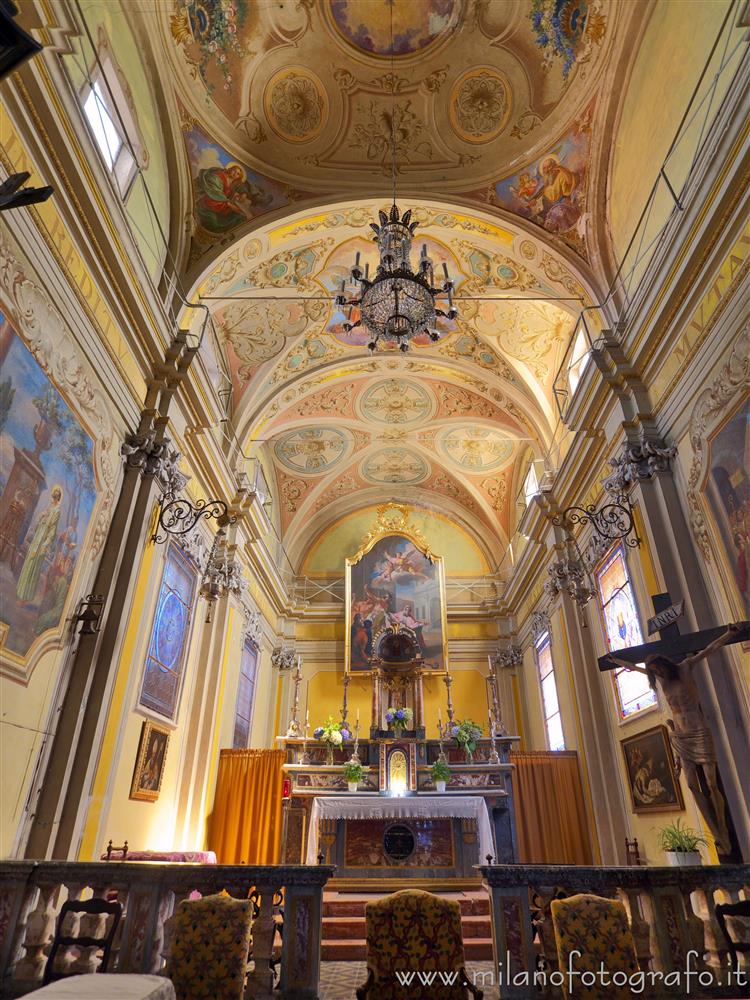 Muzzano (Biella, Italy) - Presbytery and apse of the Church of Sant'Eusebio